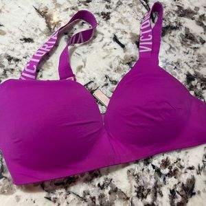 Victoria’s Secret Wireless Bra size 34C
